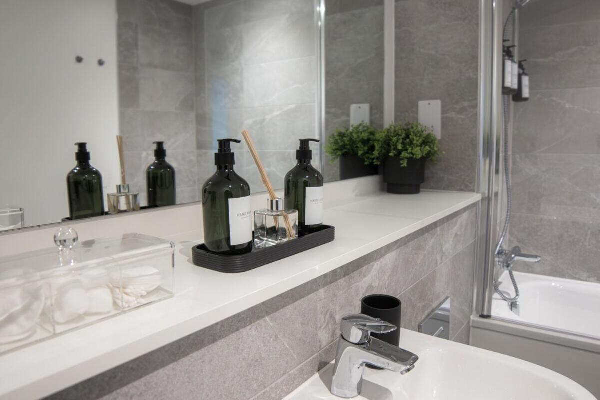 Luxury Mcr 2Bed,2Bath Apartment- Central Location! Manchester Exterior foto